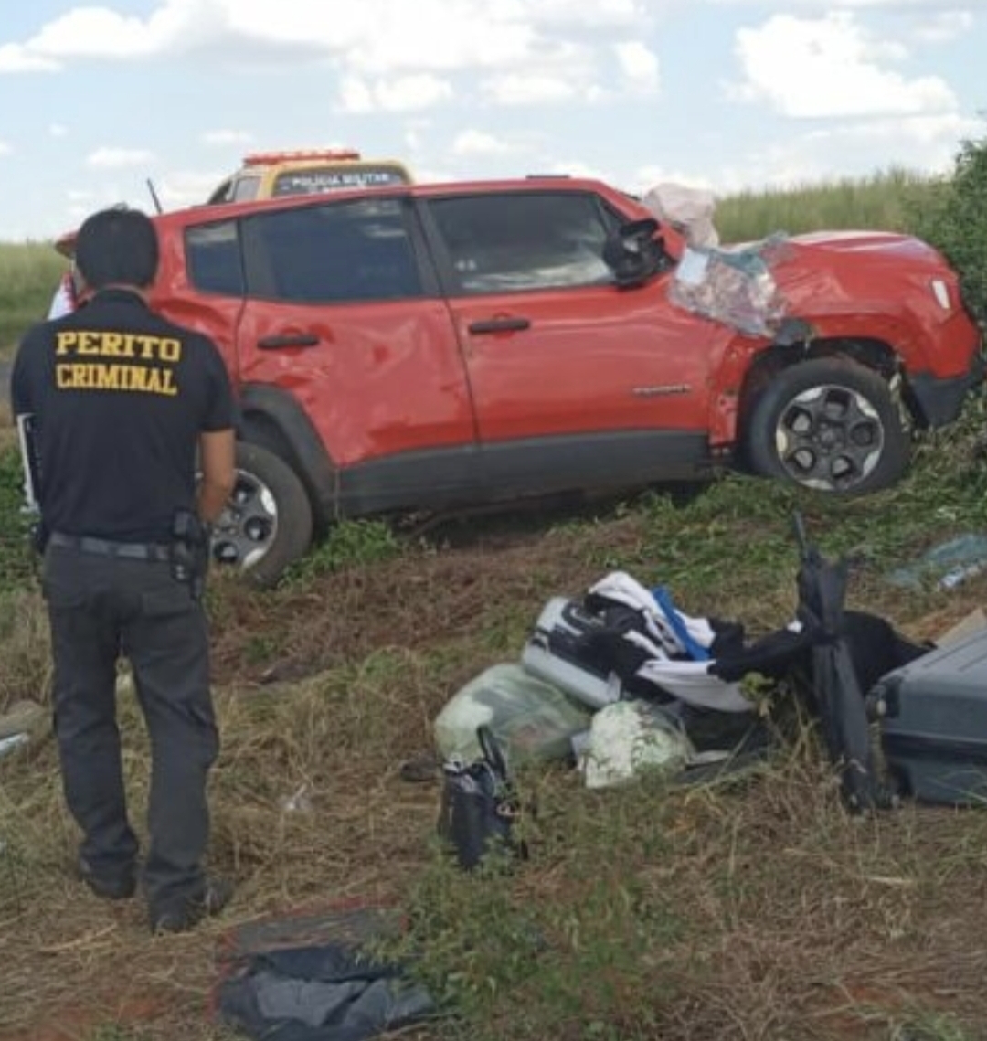 Professora de Três Lagoas morre após carro capotar na MS-141