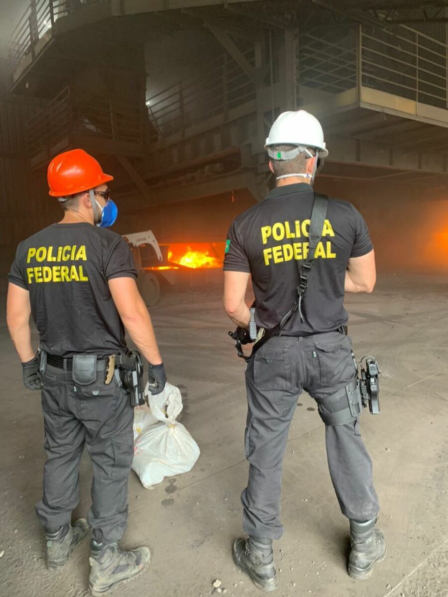 Polícia Federal incinera mais de 1 tonelada de cocaína em Corumbá