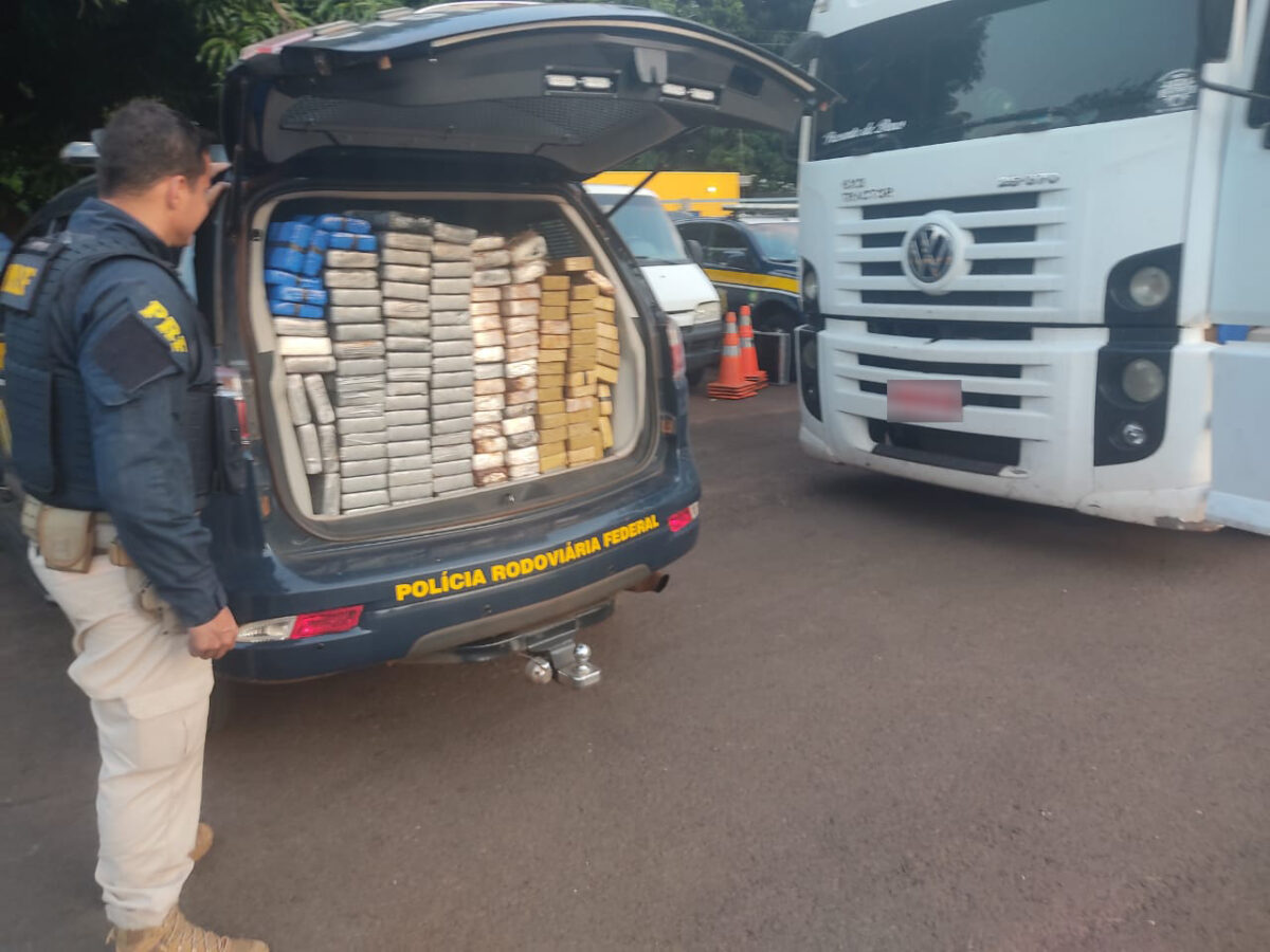 Com a ajuda de cães farejadores, PRF realiza apreensão de 152 Kg de cocaína em Campo Grande