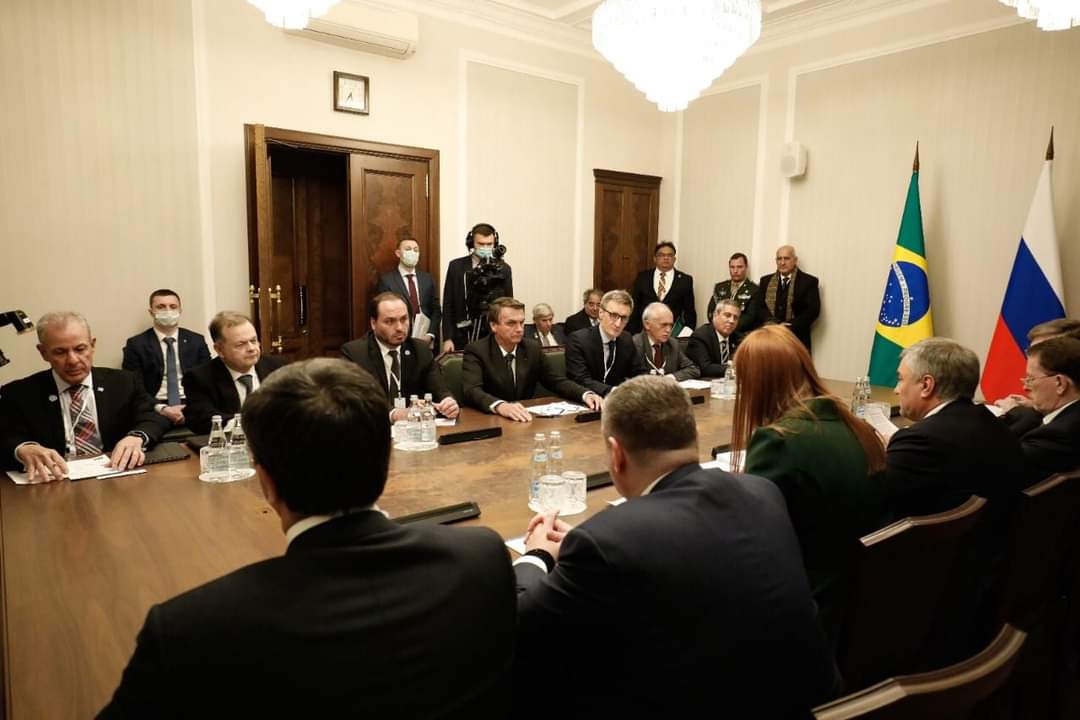 Após reunir-se com Putin, Bolsonaro participa de reunião com o presidente da Duma