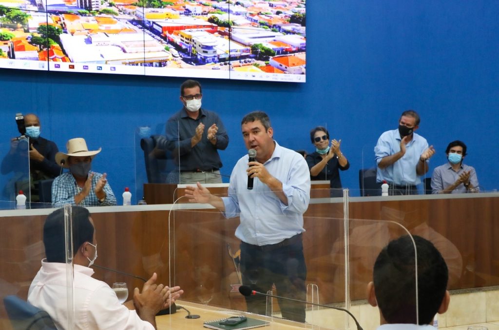 Prefeito Angelo Guerreiro lança obras de macrodrenagem e pavimentação de diversos bairros de Três Lagoas