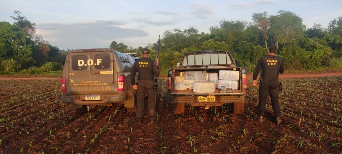 DOF apreende carga milionária de cocaína na zona rural de Laguna Carapã