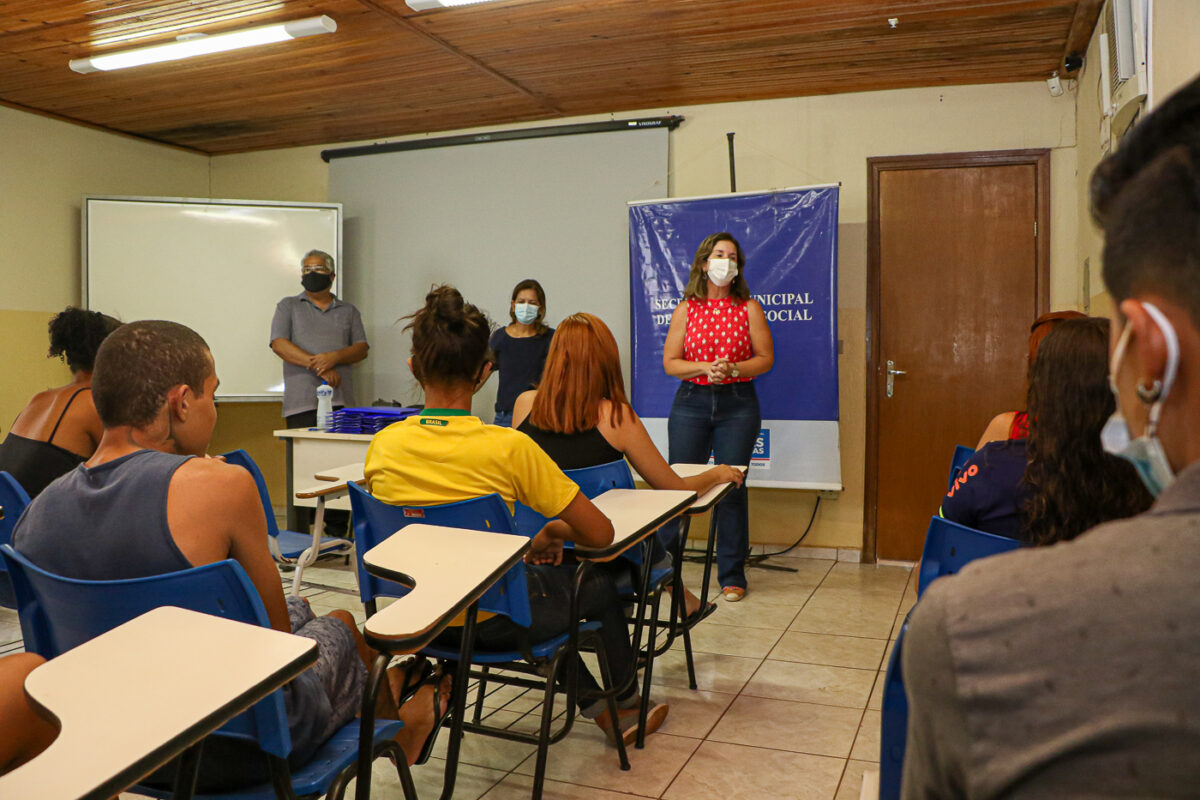 Assistência Social inicia ciclo de cursos para usuários dos CRAS de Três Lagoas