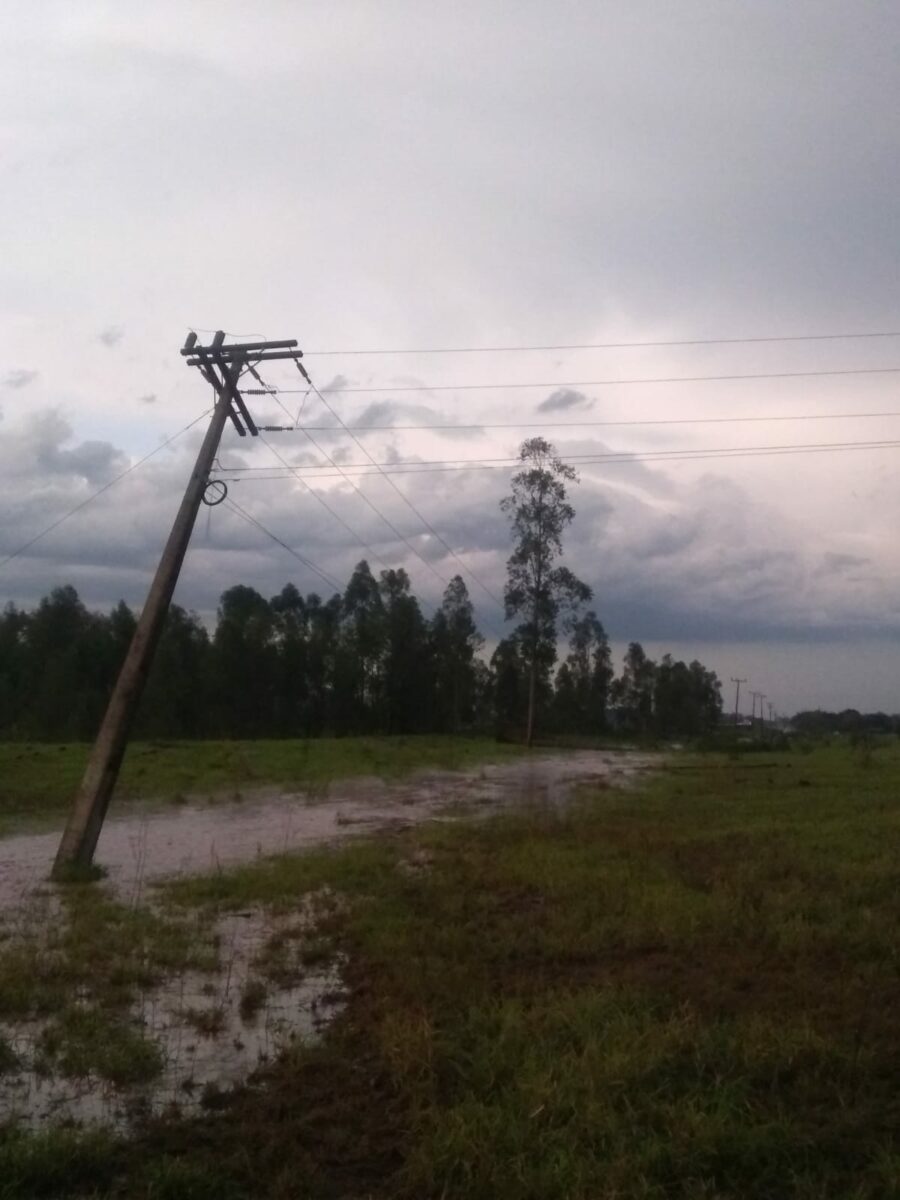 Temporal atinge Nova Itamarati causando medo e destruição