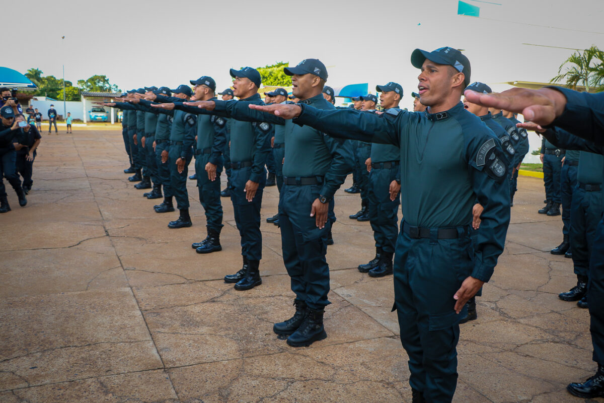 Guerreiro participa da formatura da 36ª turma de soldados da PMMS/CPA-2 de TL e recebe homenagem