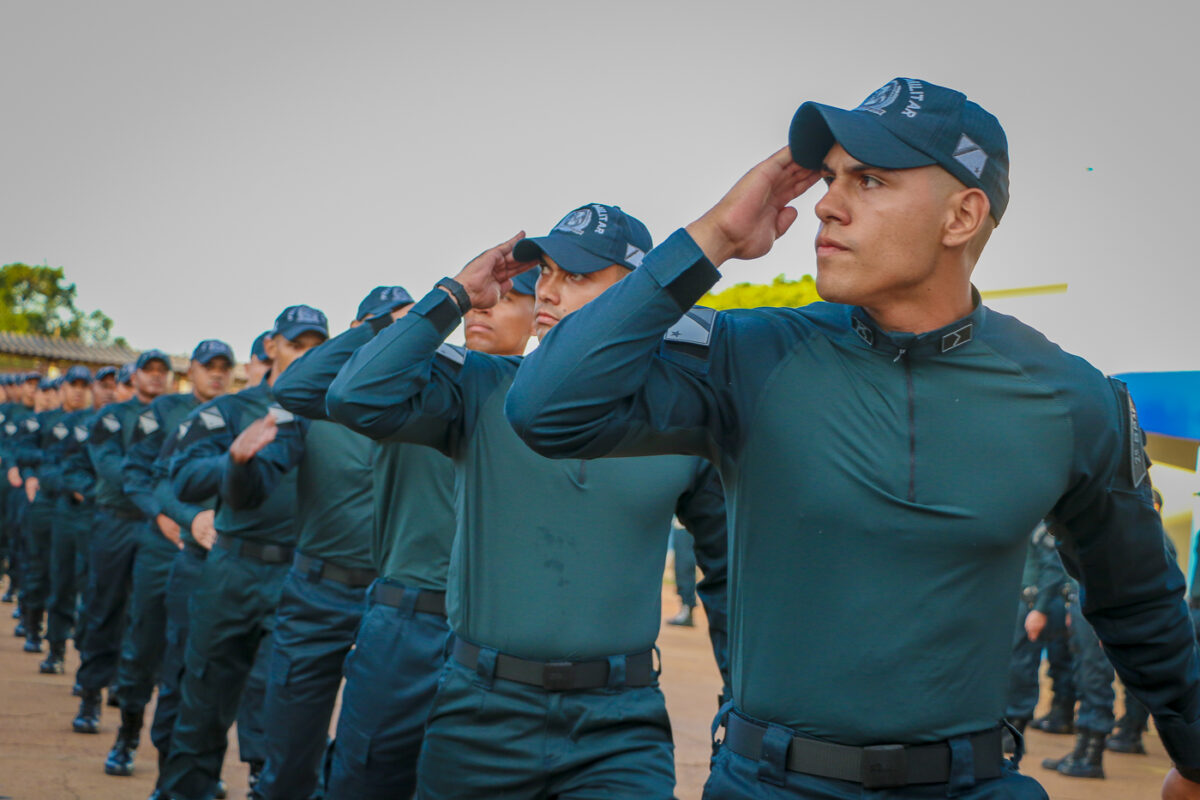 Guerreiro participa da formatura da 36ª turma de soldados da PMMS/CPA-2 de TL e recebe homenagem