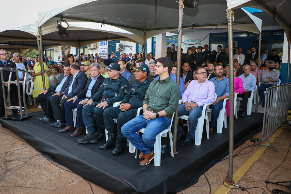 Guerreiro participa da formatura da 36ª turma de soldados da PMMS/CPA-2 de TL e recebe homenagem