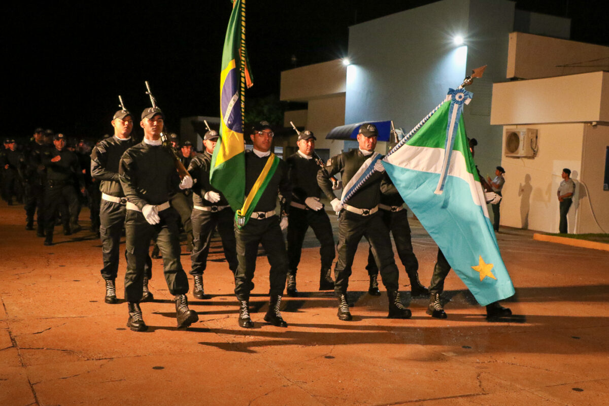 Guerreiro participa da formatura da 36ª turma de soldados da PMMS/CPA-2 de TL e recebe homenagem