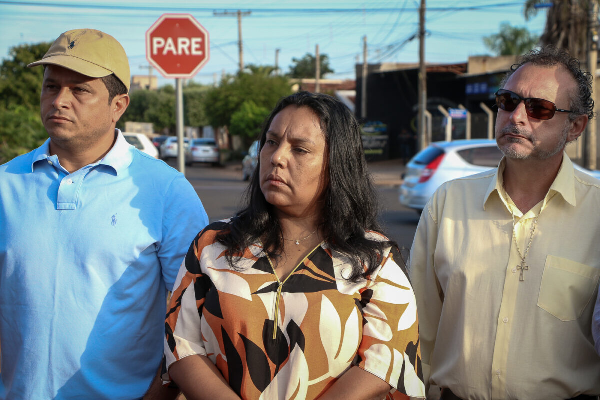 Prefeito autoriza início das obras do estacionamento e pavimentação e drenagem no entorno da Feira Central