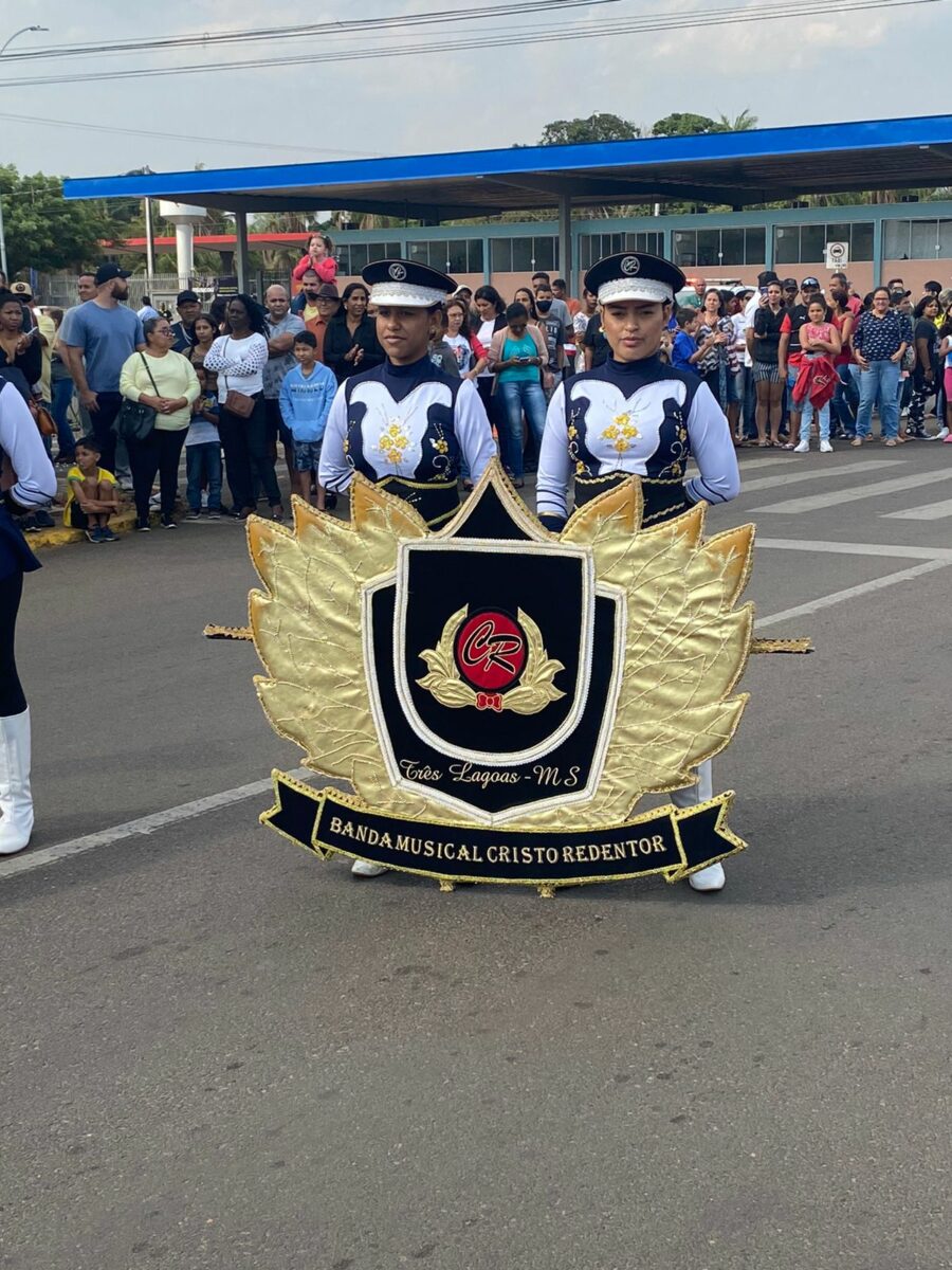 Desfile de 7 de Setembro atraiu milhares de pessoas ao centro de Três Lagoas