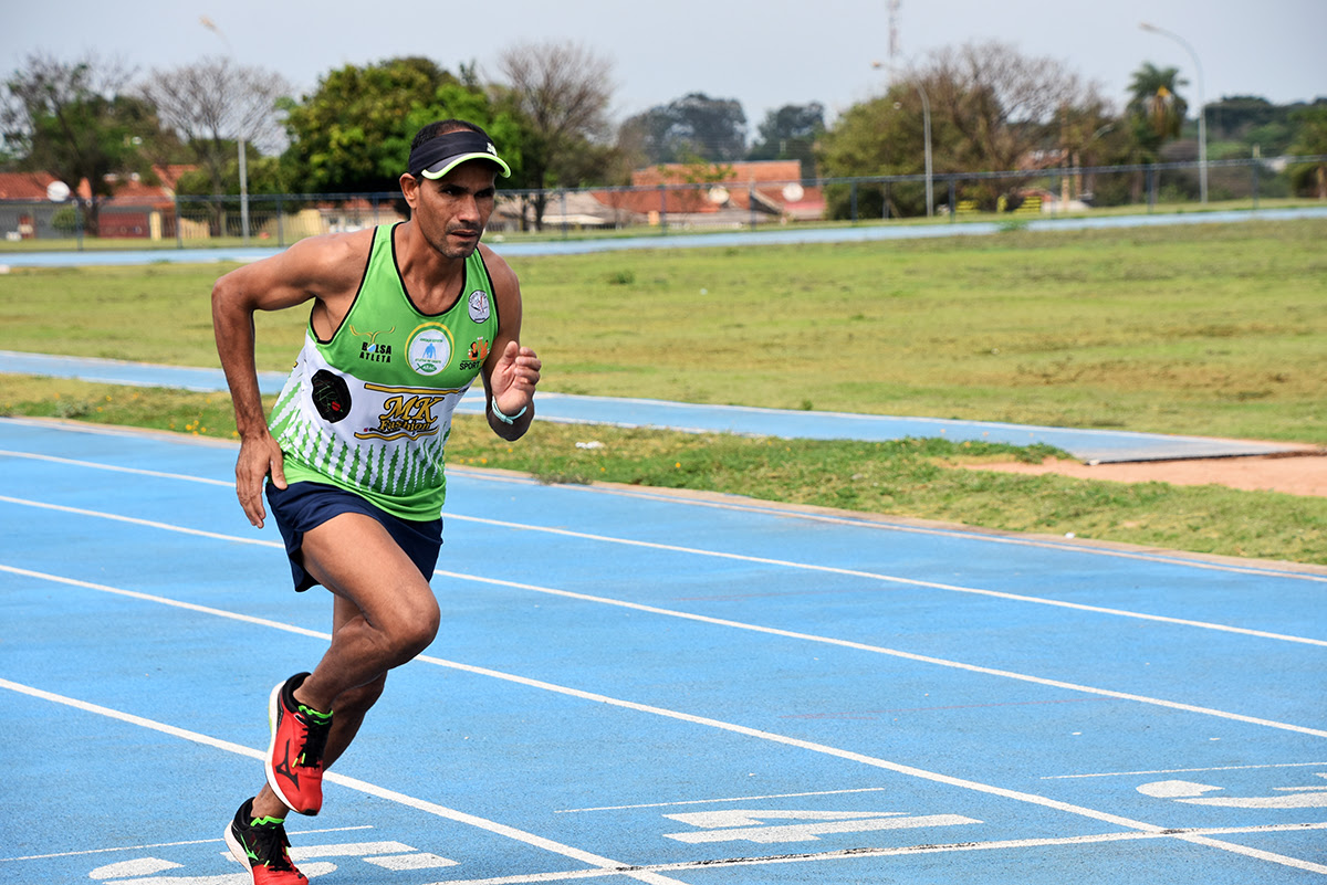 Treinos de até 140 km por semana: a rotina do atleta Vilmar Roberto Dias para a Corrida do Pantanal