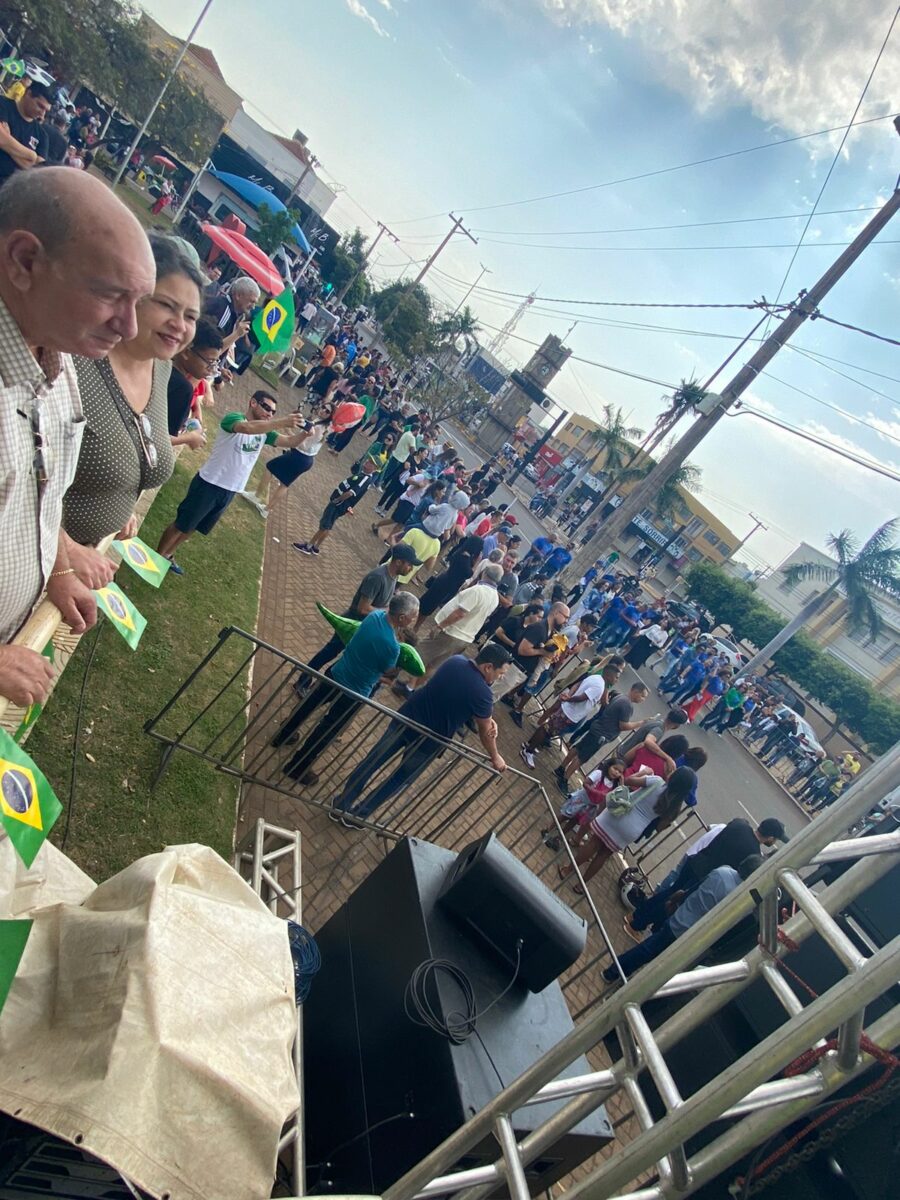 Desfile de 7 de Setembro atraiu milhares de pessoas ao centro de Três Lagoas