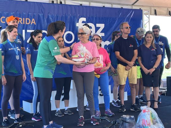 <strong>Corrida e Caminhada Suzano Faz Bem arrecada cerca de 5 mil quilos de alimentos para instituições de Três Lagoas</strong><strong></strong>