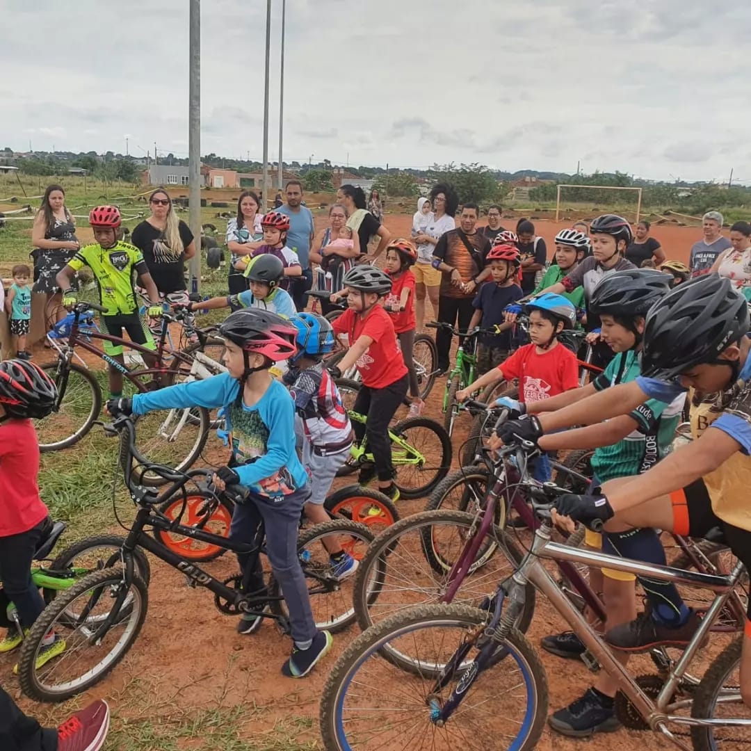 Fundesporte promove competição gratuita de ciclismo para crianças e adolescentes