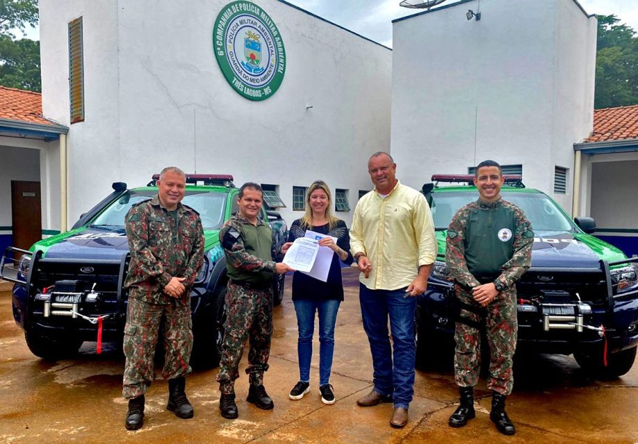 MP e SEMEA entregam duas viaturas para a Polícia Militar Ambiental de Três Lagoas