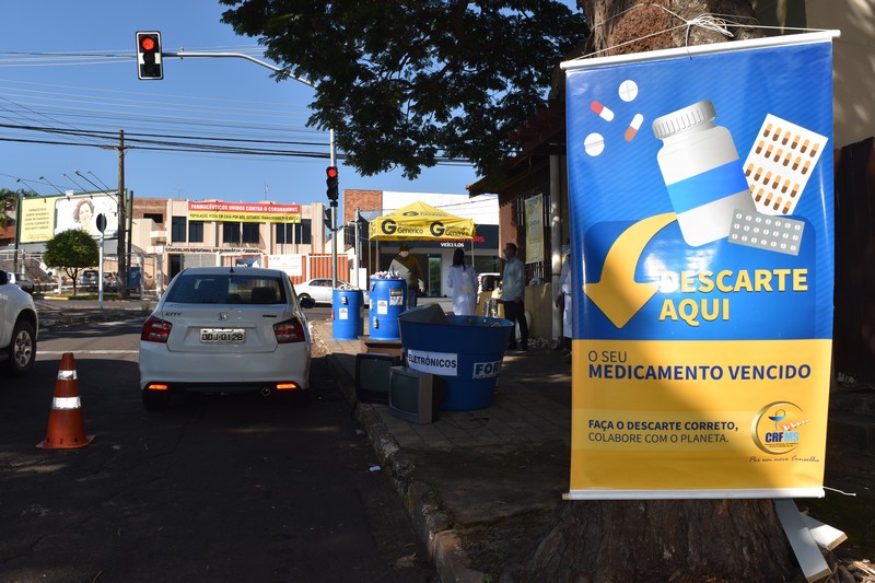 Três Lagoas recebe 1º Drive Thru do Descarte Correto de Medicamentos