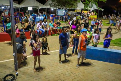 Projeto “Vida na Praça” leva lazer e arte ao bairro Novo Ipanema neste sábado (26)