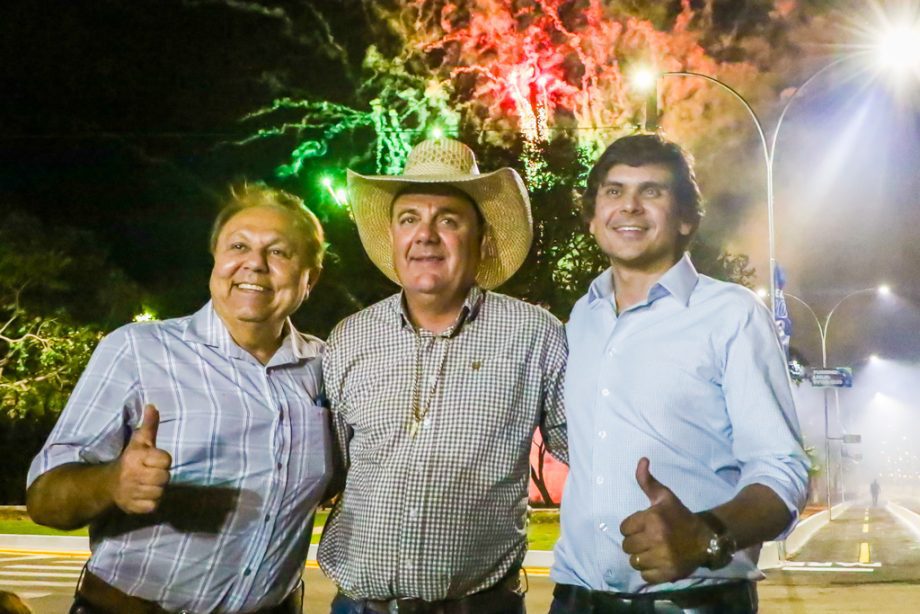 Prefeito Guerreiro entrega obra de duplicação e melhorias da Avenida de acesso ao Balneário Municipal