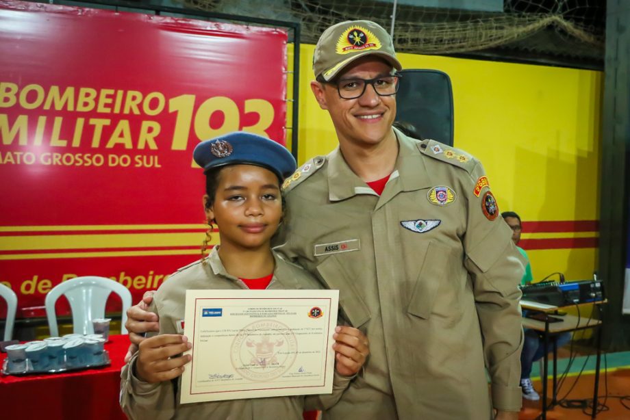 SMAS realiza graduação dos jovens SCFV Bombeiros do Amanhã