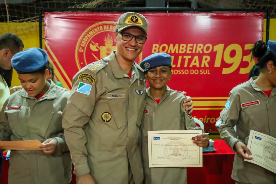 SMAS realiza graduação dos jovens SCFV Bombeiros do Amanhã