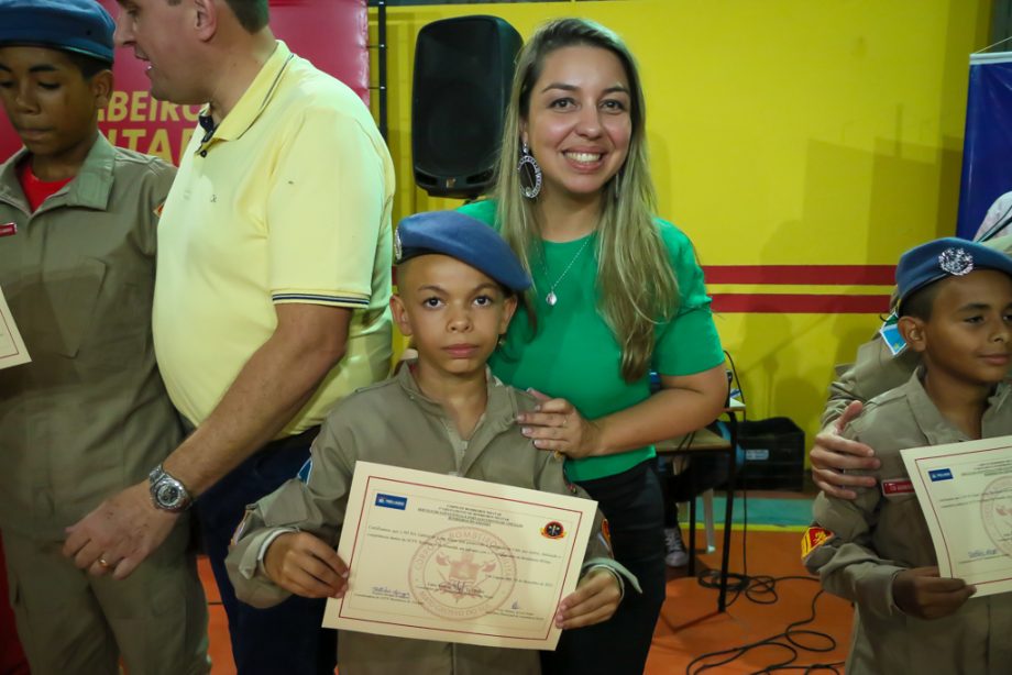 SMAS realiza graduação dos jovens SCFV Bombeiros do Amanhã