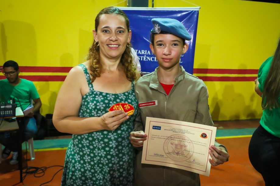 SMAS realiza graduação dos jovens SCFV Bombeiros do Amanhã