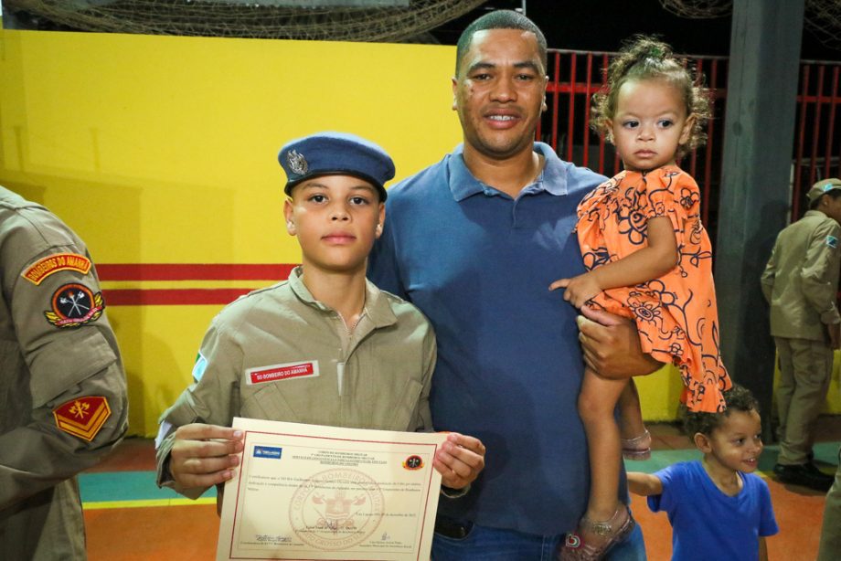 SMAS realiza graduação dos jovens SCFV Bombeiros do Amanhã