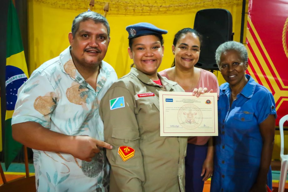 SMAS realiza graduação dos jovens SCFV Bombeiros do Amanhã