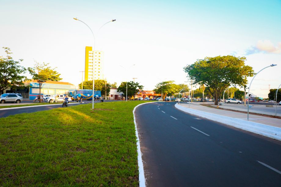 Guerreiro entrega nova alça de acesso da Av. Rosário Congro e 1ª etapa da pavimentação da Av. Custódio Andries