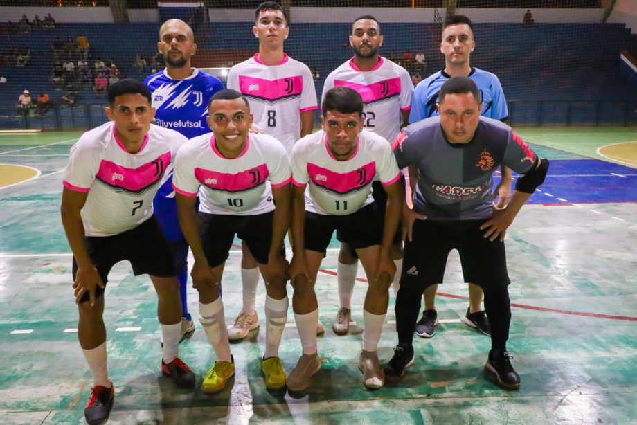 Com vitória do Despachante 3 Lagoas no futsal masculino, SEJUVEL premia campeões da 3ª Copa SEJUVEL