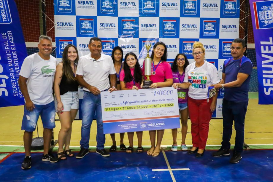 Com vitória do Despachante 3 Lagoas no futsal masculino, SEJUVEL premia campeões da 3ª Copa SEJUVEL