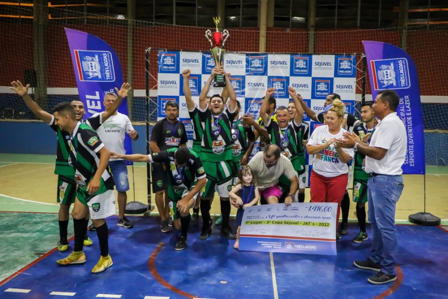 Com vitória do Despachante 3 Lagoas no futsal masculino, SEJUVEL premia campeões da 3ª Copa SEJUVEL