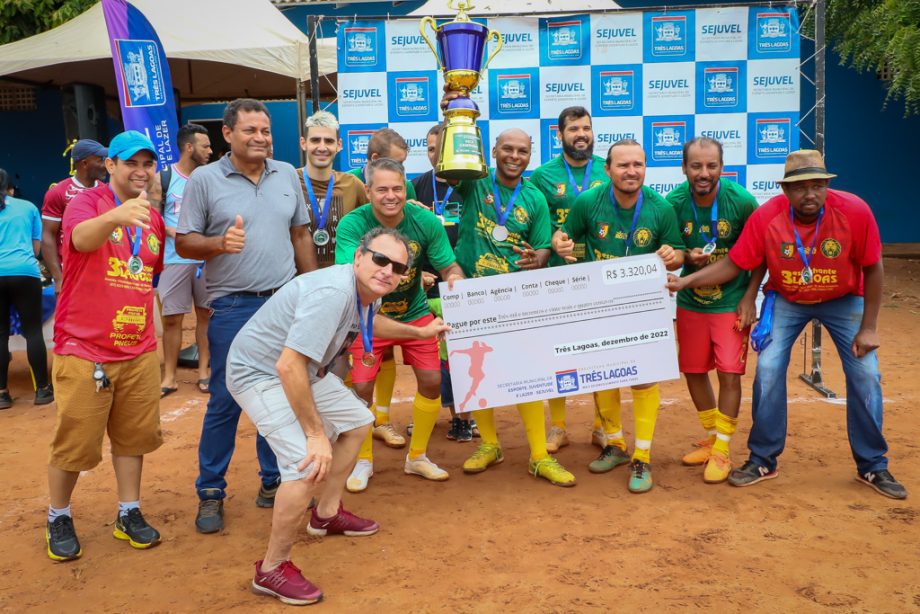 Título inédito – “Flamenguinho” conquista taça da 3º Copa das Comunidades