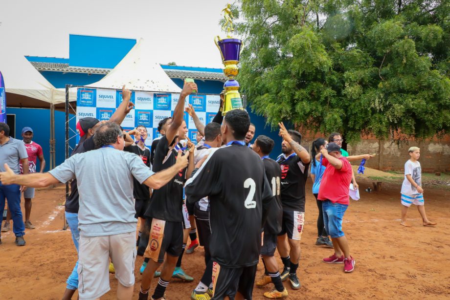 Título inédito – “Flamenguinho” conquista taça da 3º Copa das Comunidades