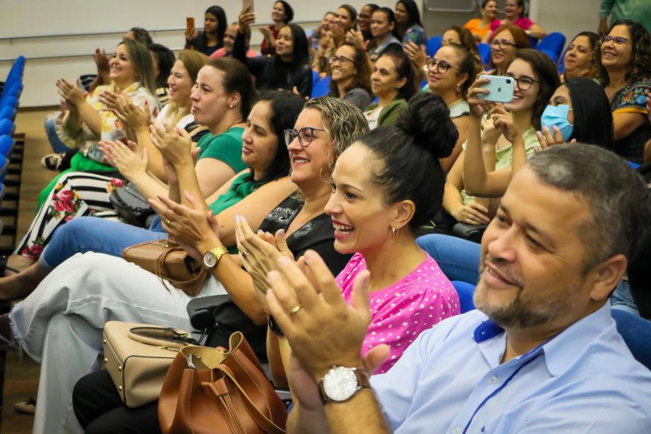 Angelo Guerreiro é homenageado como Prefeito da Criança