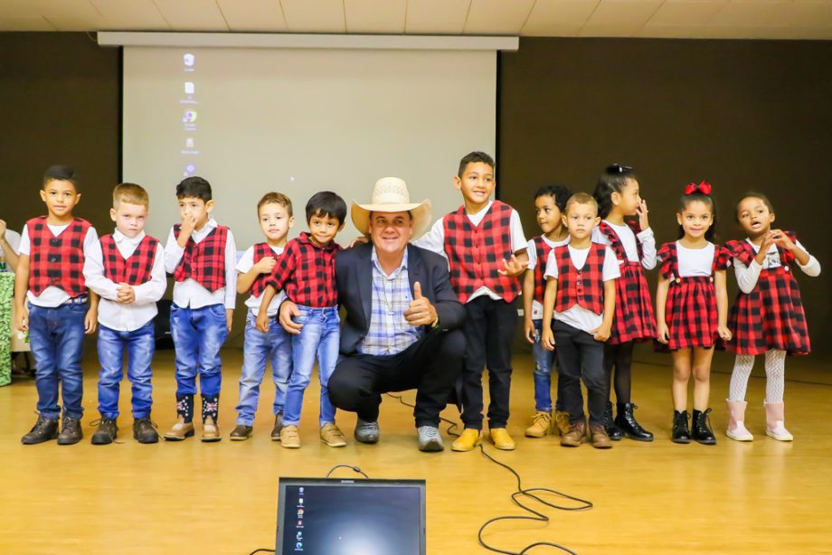 Angelo Guerreiro é homenageado como Prefeito da Criança