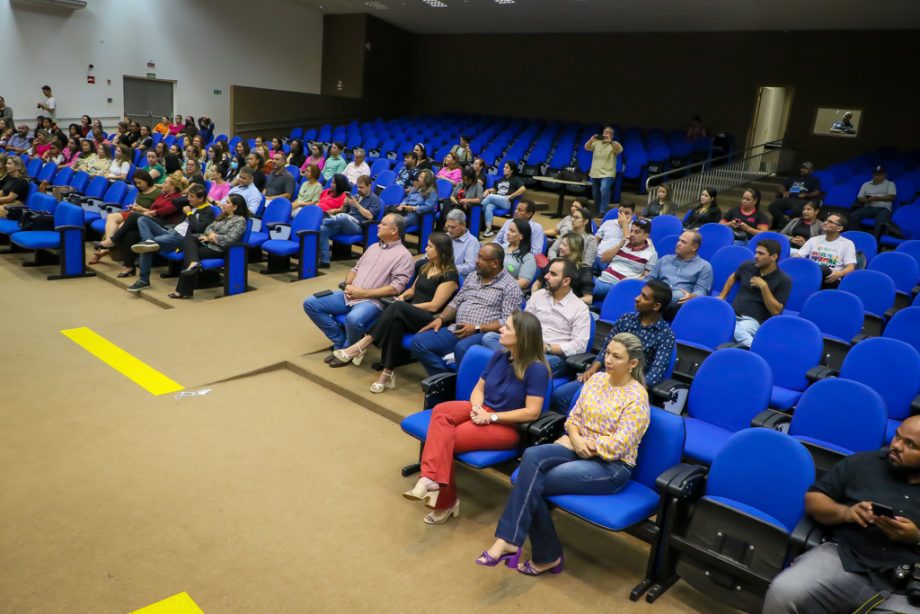 Angelo Guerreiro é homenageado como Prefeito da Criança