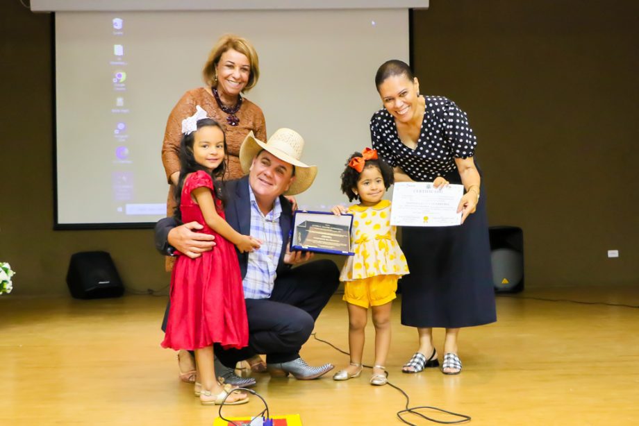 Angelo Guerreiro é homenageado como Prefeito da Criança