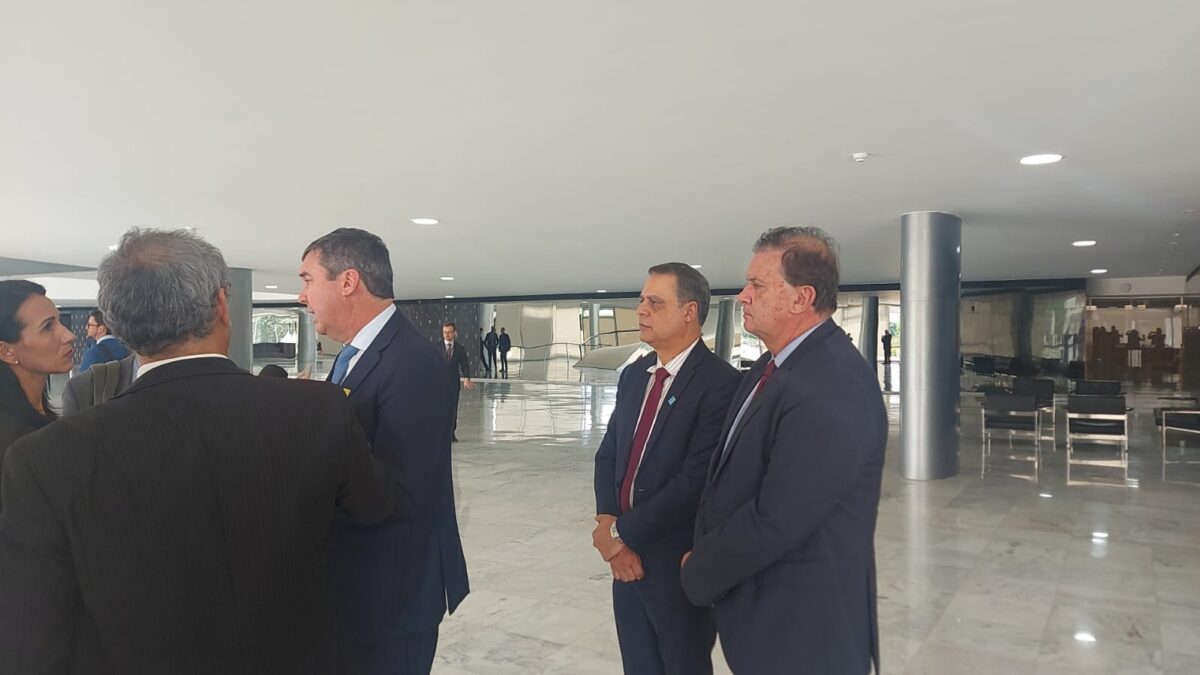 Retomada da UFN3 de Três Lagoas é assunto de reunião entre Riedel e Lula em Brasília