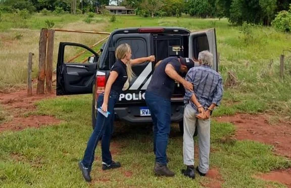 Idoso é preso pela Polícia Civil, em Sidrolândia, acusado de estuprar a neta