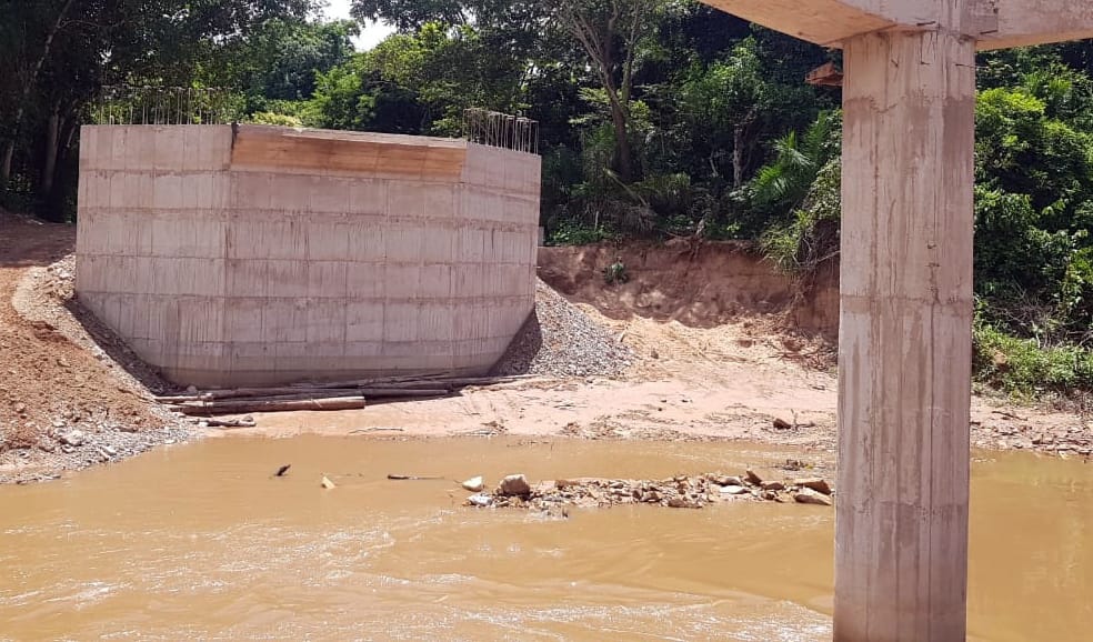 Rio Negro e Ribas do Rio Pardo: pontes de concreto em estradas vicinais dão logística ao campo