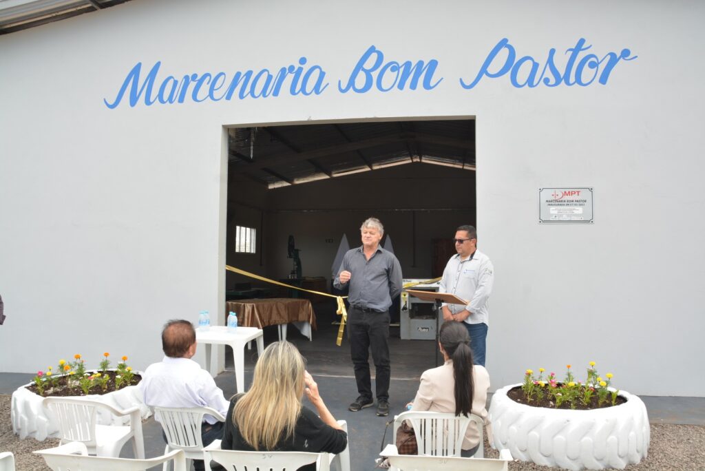 Associação Social Terra Santa inaugura Marcenaria Bom Pastor em Bataguassu