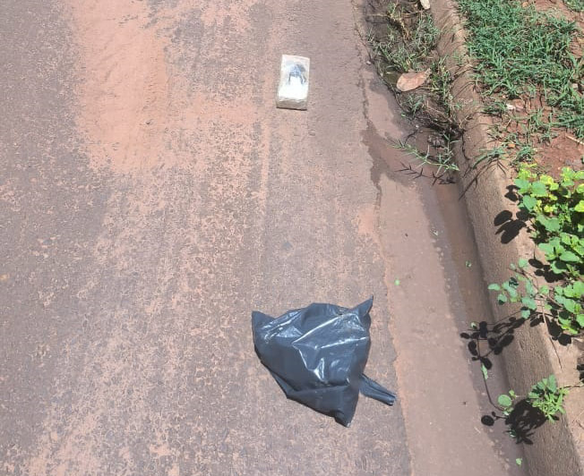 Jovem tenta fugir, mas acaba detido pela Polícia por tráfico de drogas em Três Lagoas; Militares ainda apreendem 1 Kg de maconha