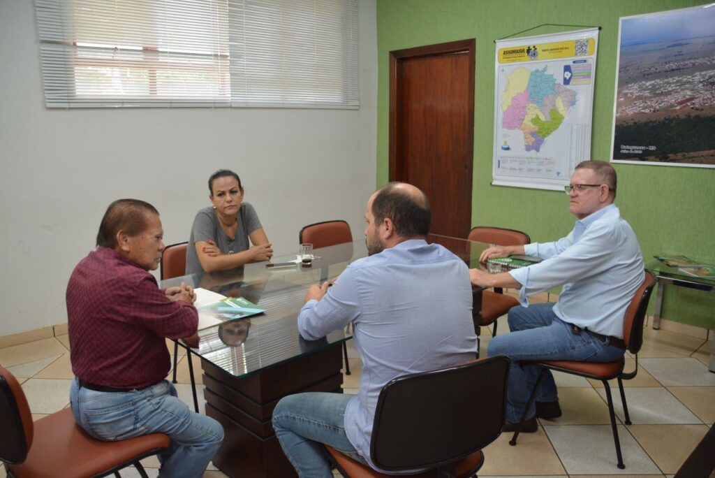 Prefeitura e Sindicato Rural discutem parceria para viabilizar programa voltado à saúde em Bataguassu