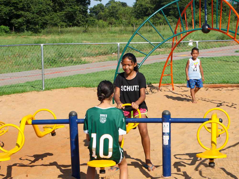 <strong>SEJUVEL entrega novos espaços esportivos nos bairros Orestinho e Vila Maria</strong>