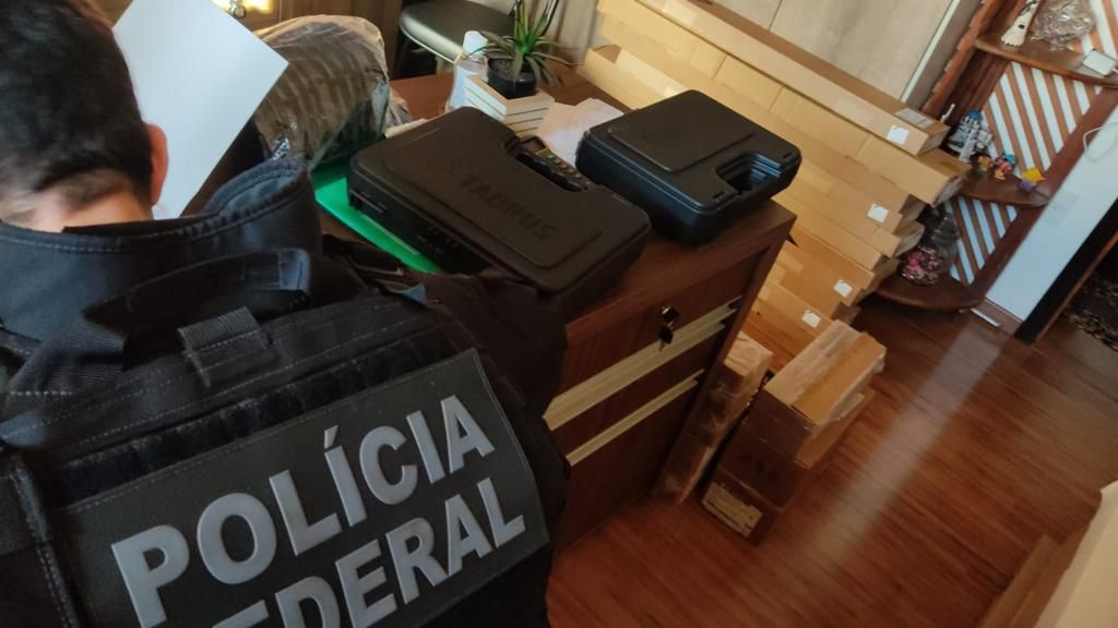 PF combate comércio ilegal de armas de fogo e munições