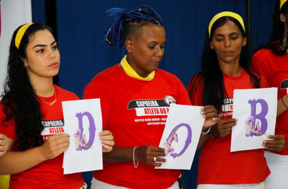 Confira como foi o Aulão de Capoeira em alusão ao Dia Internacional da Mulher