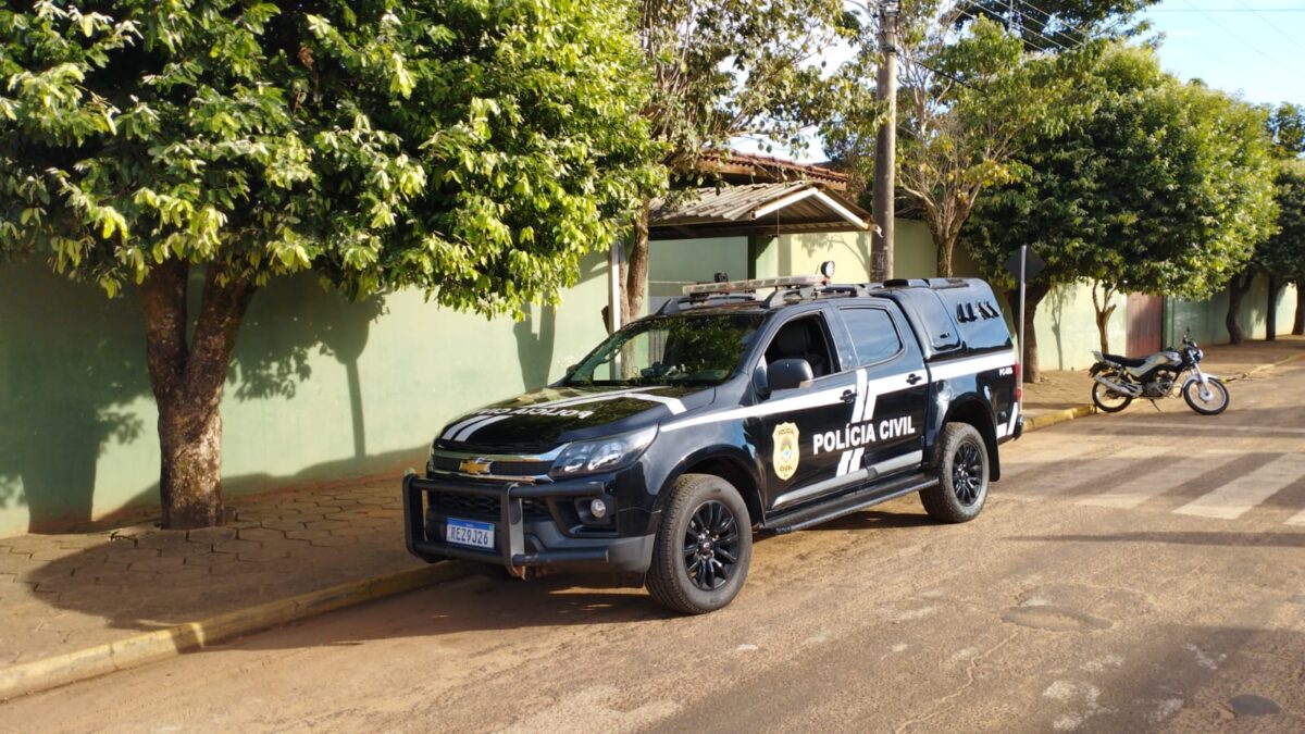 Com cartazes pedindo paz e viaturas nas escolas, aulas seguem tranquilas nesta quinta-feira em Três Lagoas