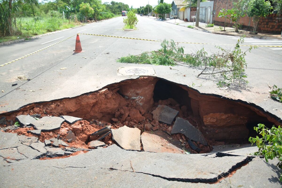 Prefeitura atua para combater estragos causados pelas chuvas em Bataguassu