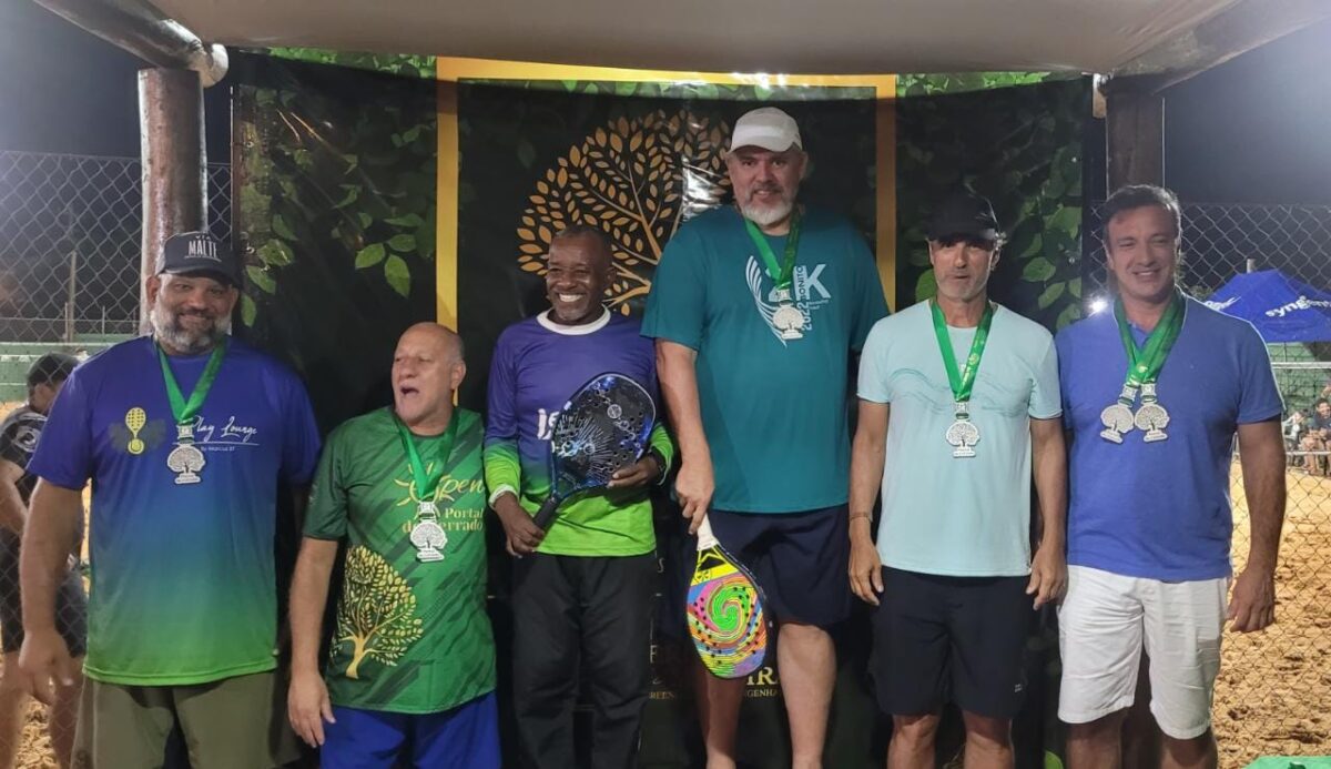 Atletas de Três Lagoas participam de circuito estadual de beach tennis em Chapadão do Sul